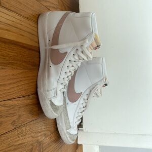 Nike Blazers Mid ‘77
